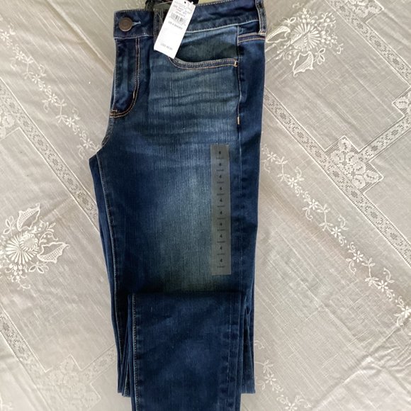 Jeans - Picture 2 of 3